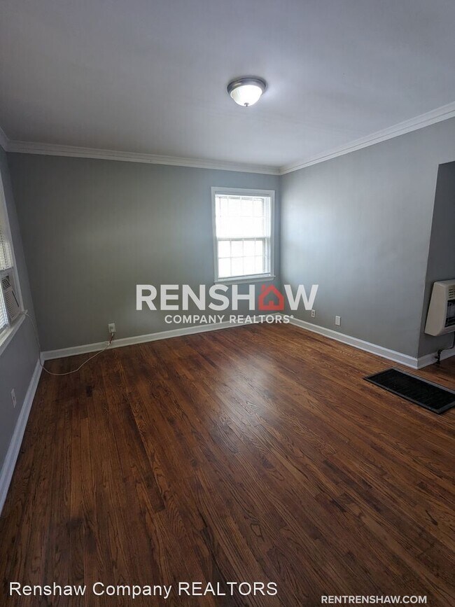 Foto del edificio - 2 br, 1 bath House - 3324 Rosamond Ave