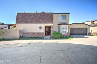 Building Photo - 2511 E Shaw Butte Dr