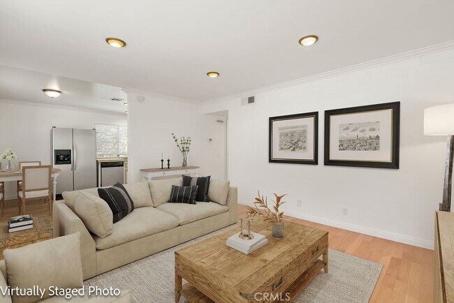 Foto del edificio - 826 Junipero Dr