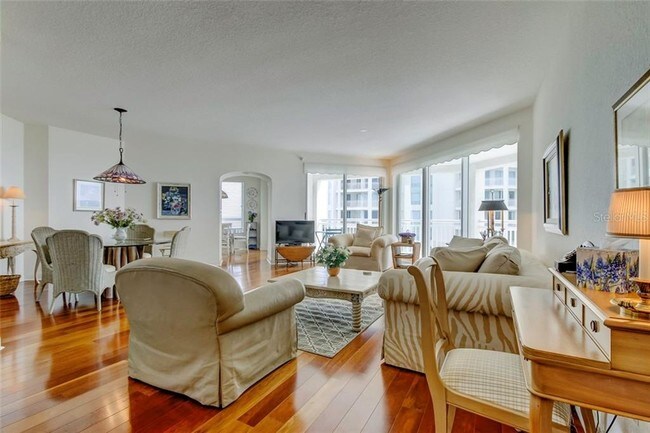 Foto del edificio - 1170 Gulf Blvd