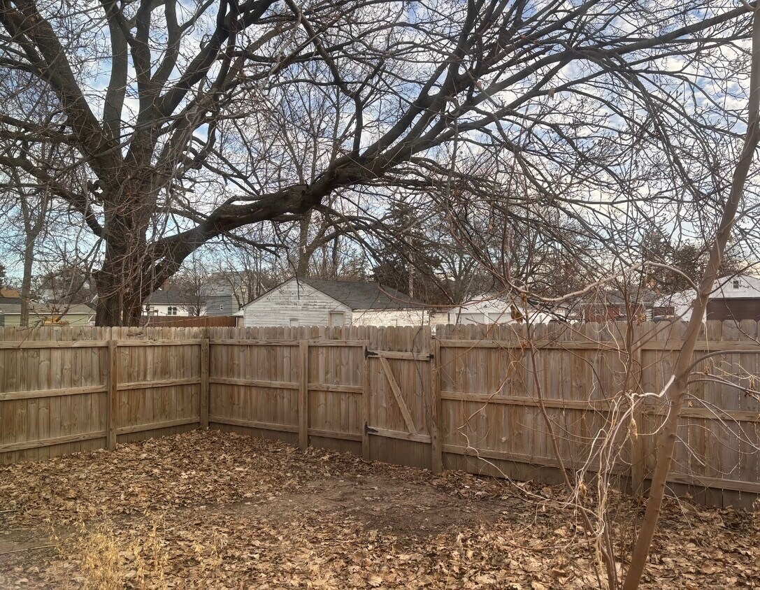 Foto del edificio - 1417 43rd St