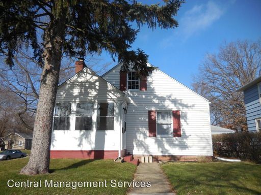 Primary Photo - 801 E Irvington Ave