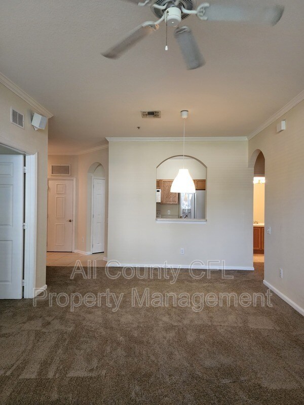 Foto del edificio - 6100 Stevenson Dr