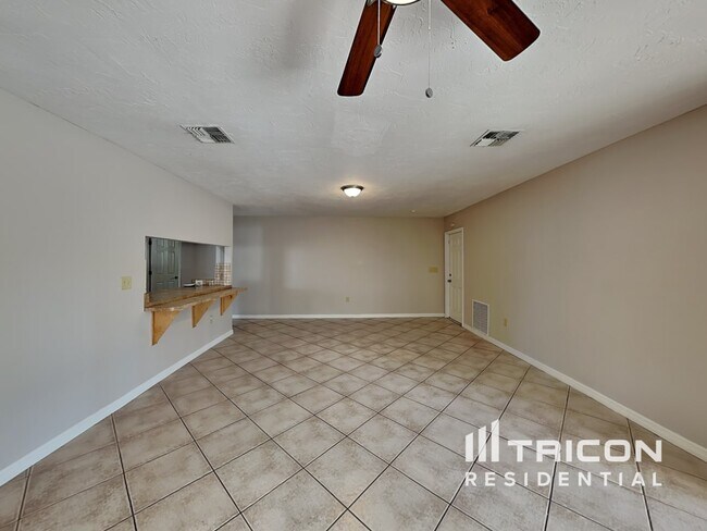 Foto del edificio - 1816 5th St W