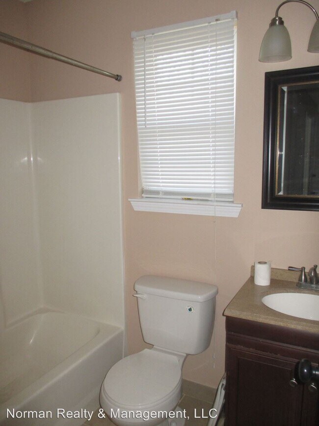 Foto del edificio - 4 br, 2 bath House - 801 Waterfield Dr
