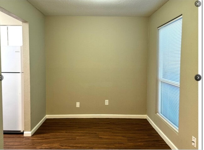 Foto del edificio - 2200 Cypress Landing Rd