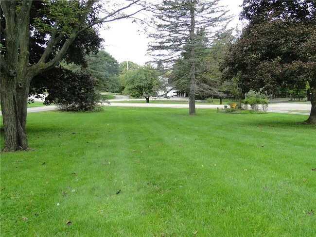 Foto del edificio - 32783 Biddestone Ln