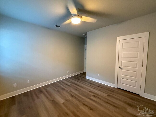 Foto del edificio - 1006 N D St