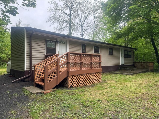 Building Photo - 210 Old Hopewell Rd