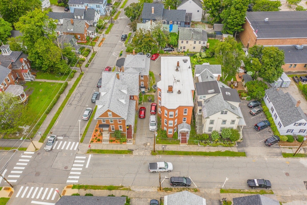 Primary Photo - 56-58 School Street
