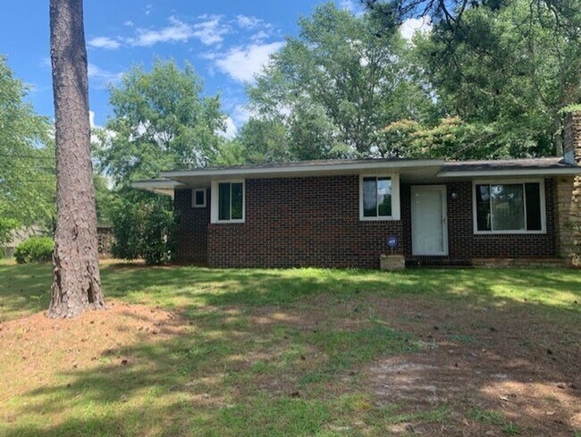 Foto del edificio - Charming home in Auburn!