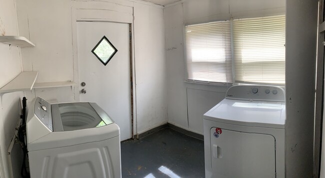 Foto del edificio - 1236 Oliver St