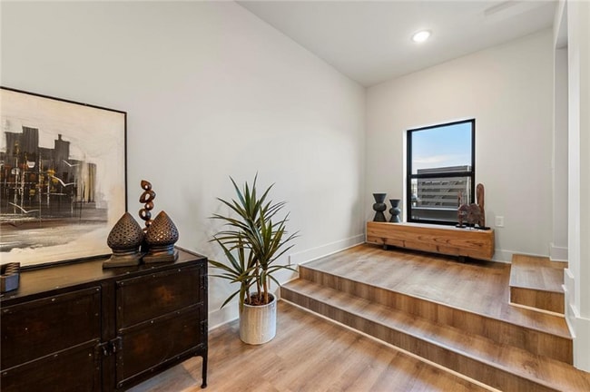 Foto del edificio - 112 Rogers St NE