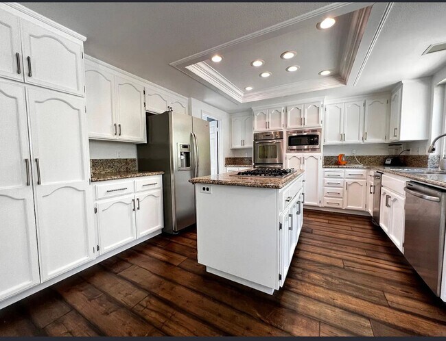 Foto del edificio - Danville Home Available Early December!