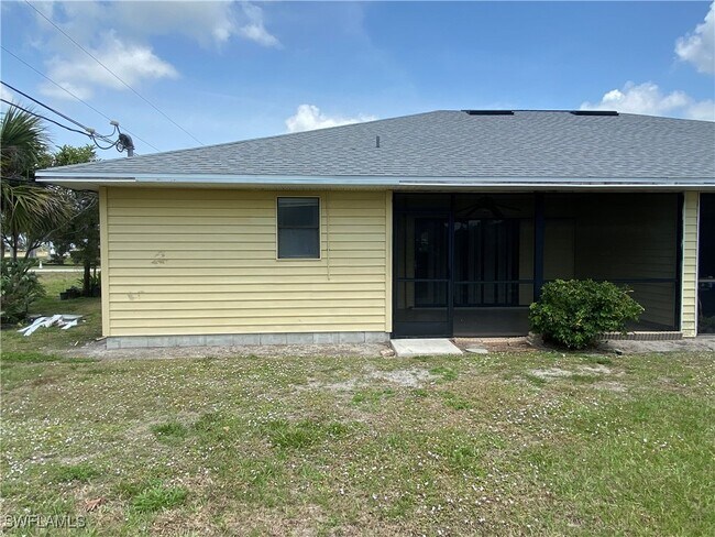 Foto del edificio - 266-268 SW 2nd Terrace