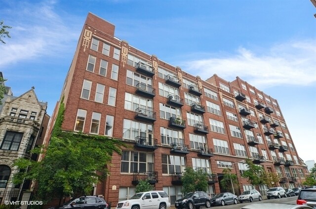Primary Photo - 1500 W Monroe St
