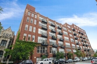 Building Photo - 1500 W Monroe St