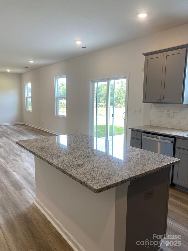 Foto del edificio - 1211 Fremont Dr