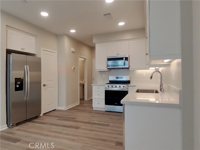 Foto del edificio - 24699 Amor Ct