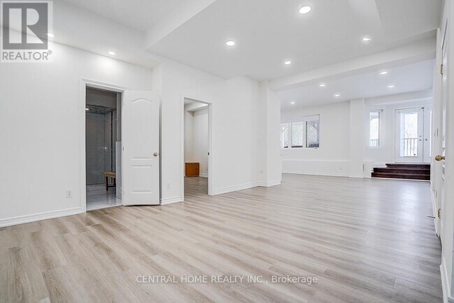 Building Photo - 134 Bradgate Dr