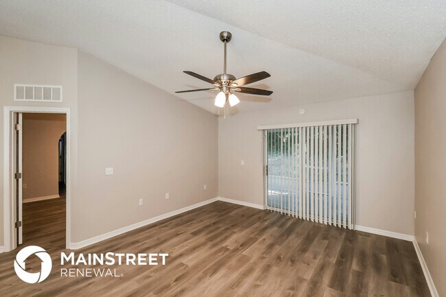 Foto del edificio - 3174 Garden Brook Rd