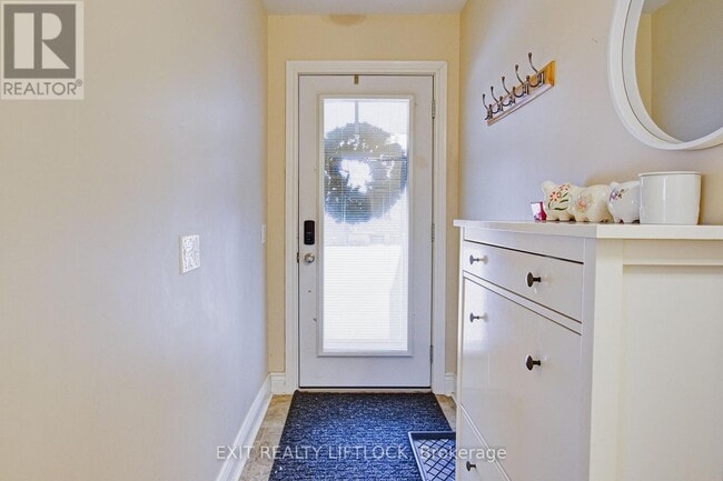 Building Photo - 3 Reid St