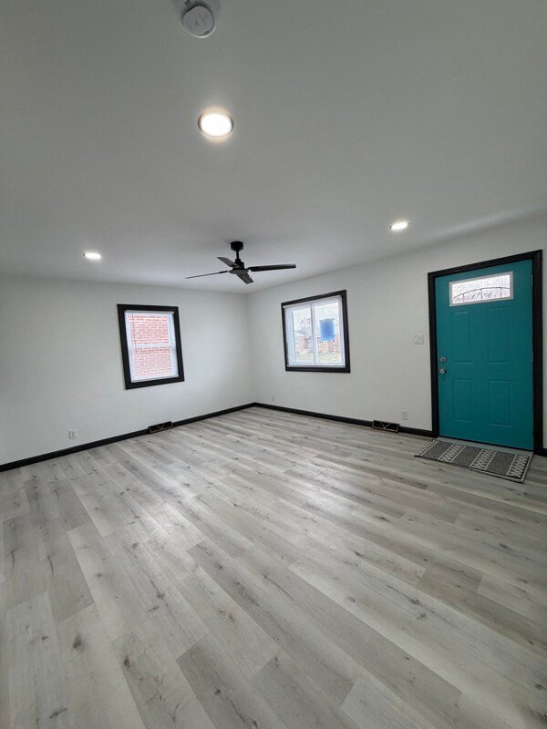 Foto del edificio - 3631 Johnson St