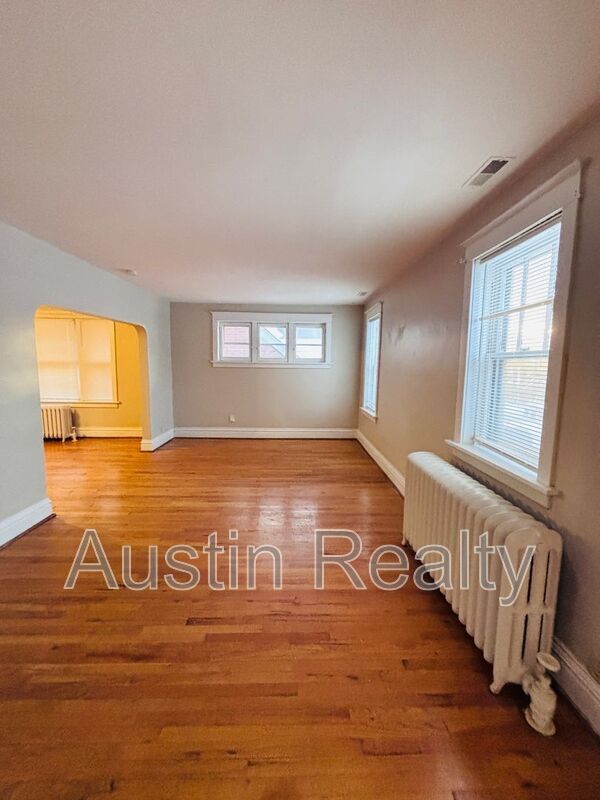 Foto del edificio - 1132 Ralph Terrace