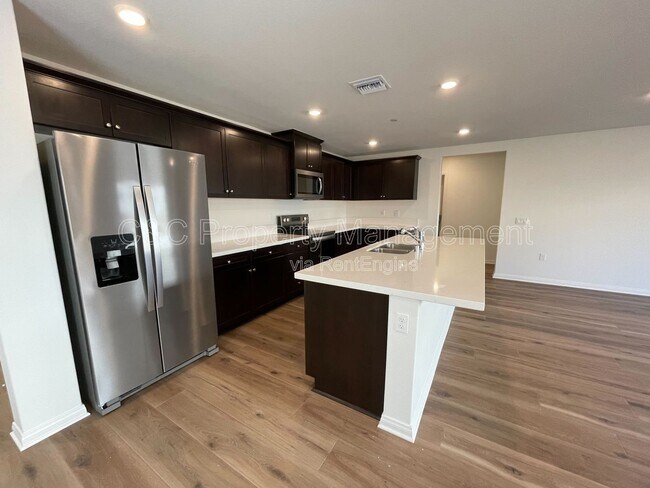 Building Photo - 25432 Cetara Dr