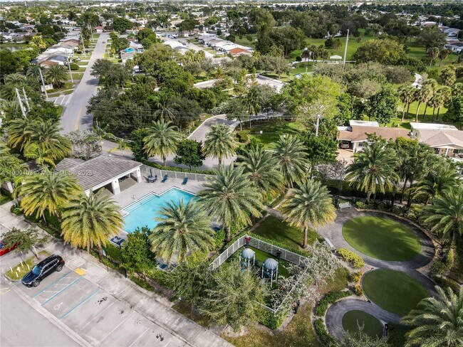 Foto del edificio - 4445 NW 48th Terrace