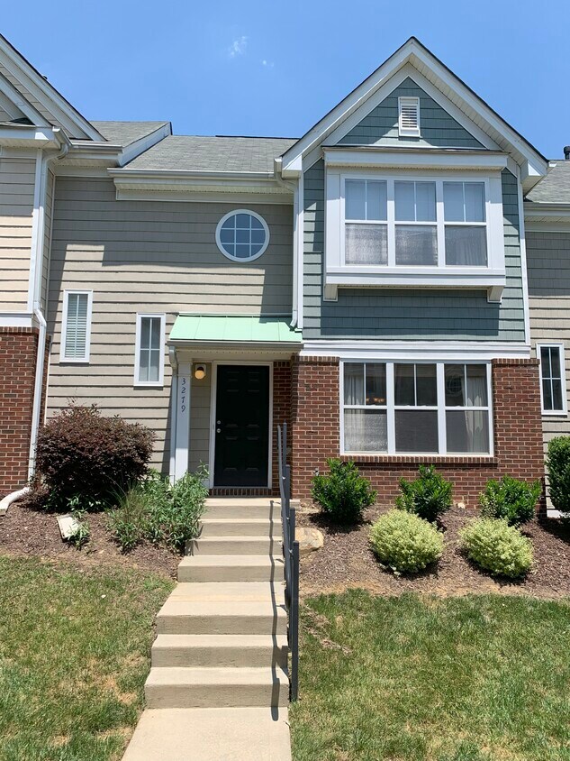 Foto principal - 3279 Weston Street
