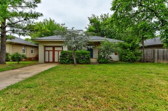 Building Photo - 1723 Churchill Way