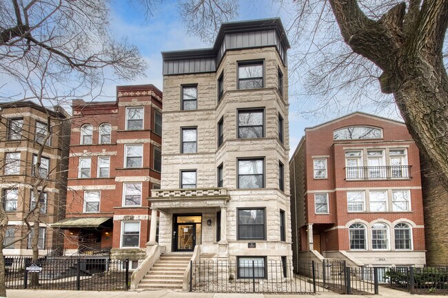 Building Photo - 3517 N Reta Ave