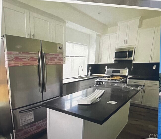 Foto del edificio - 5651 Fair Ave