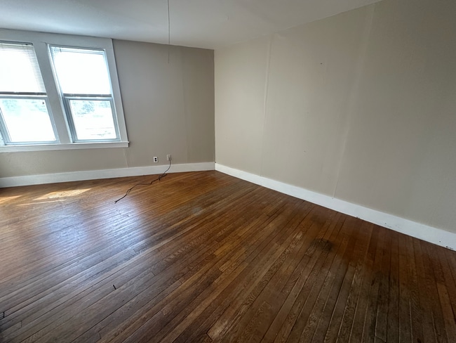 Building Photo - 59-65 Hanson St