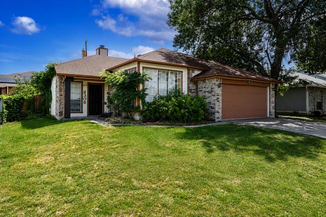 Foto del edificio - 2308 Woodlands Dr