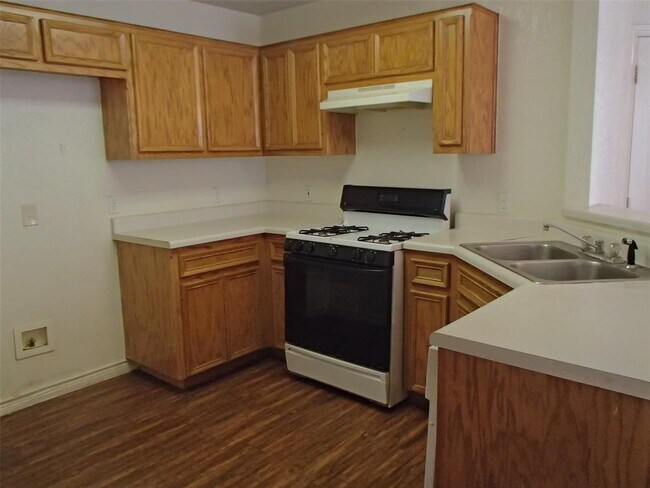 Foto del edificio - 304 Tamara Dr