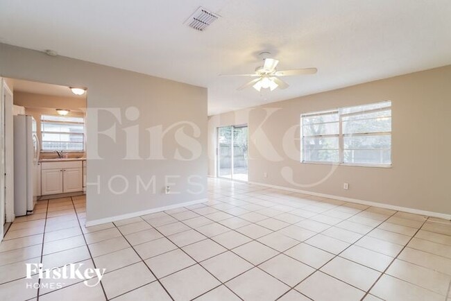 Building Photo - 6816 N 47th St