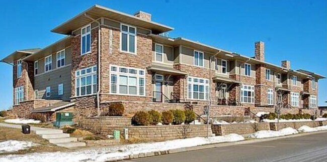Foto del edificio - 10740 Town Square Dr NE