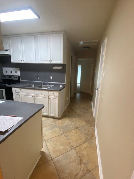 Foto del edificio - 1711 Canary Cir