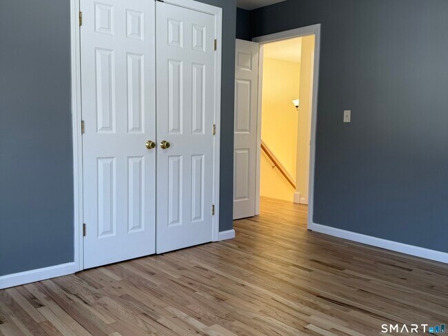 Foto del edificio - 765 Hart St