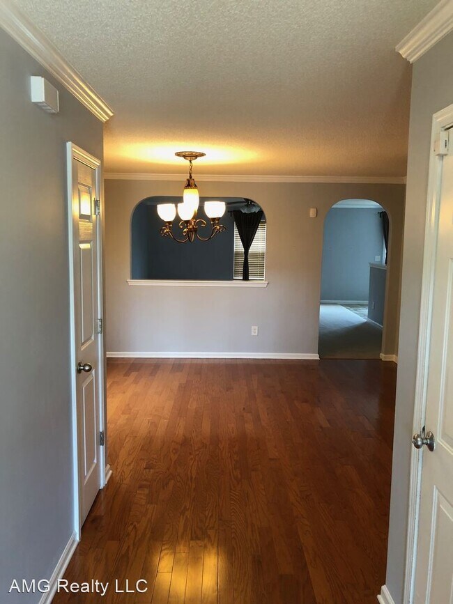 Building Photo - 4 br, 3 bath House - 2526 FERDINAND DRIVE