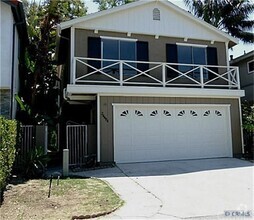 Building Photo - 24404 Overlake Ln