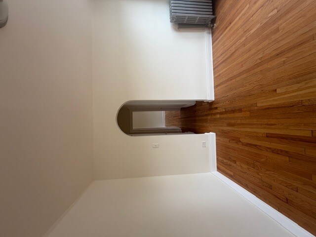 Foto del edificio - 1729 W 91st St