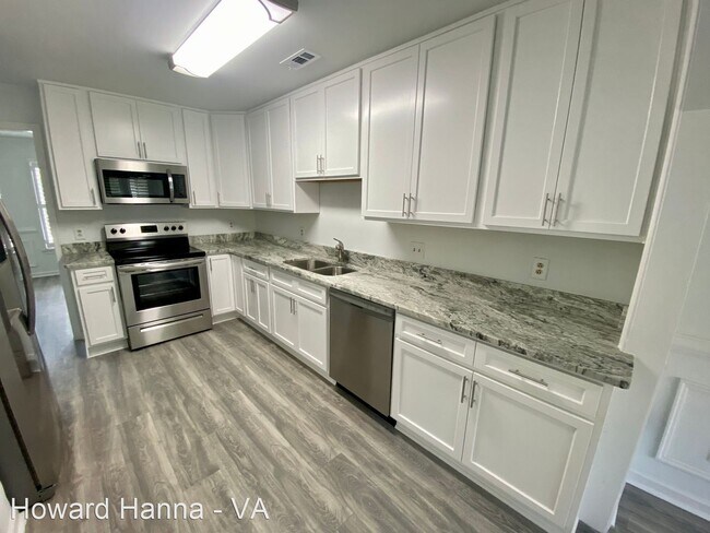 Foto del edificio - 2 br, 2.5 bath House - 4325 Sugarleaf Court