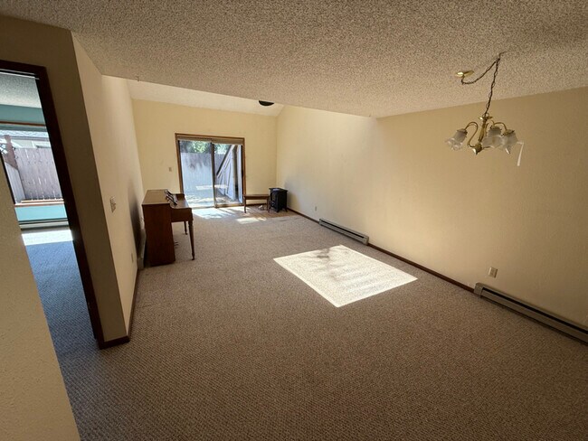 Foto del edificio - 335 Spruce St