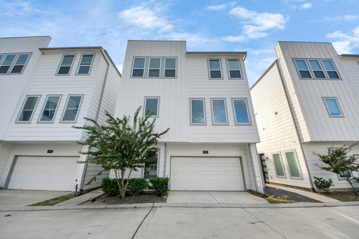 Foto del edificio - 1907 Lonestar Brook Ln