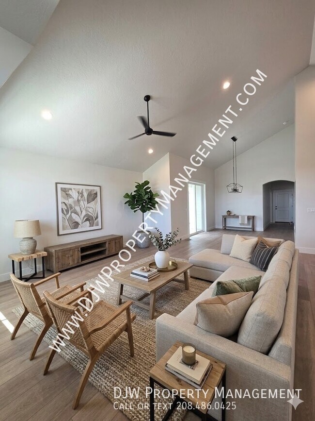 Foto del edificio - 290 Mayfield Spgs