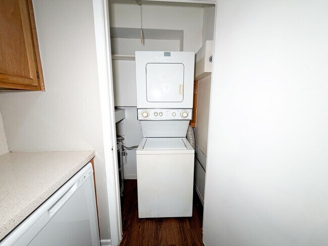 Foto del edificio - Stoneridge Apartments