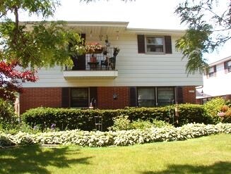 Foto del edificio - 12215 Dearbourn Ave